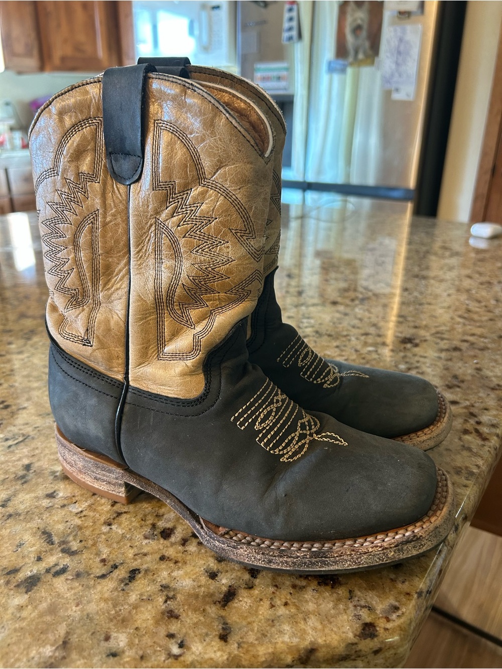 Youth Two-Tone Western Work Cowboy Boots - Black and Tan